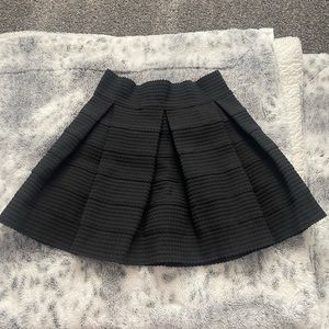 Skirt size S